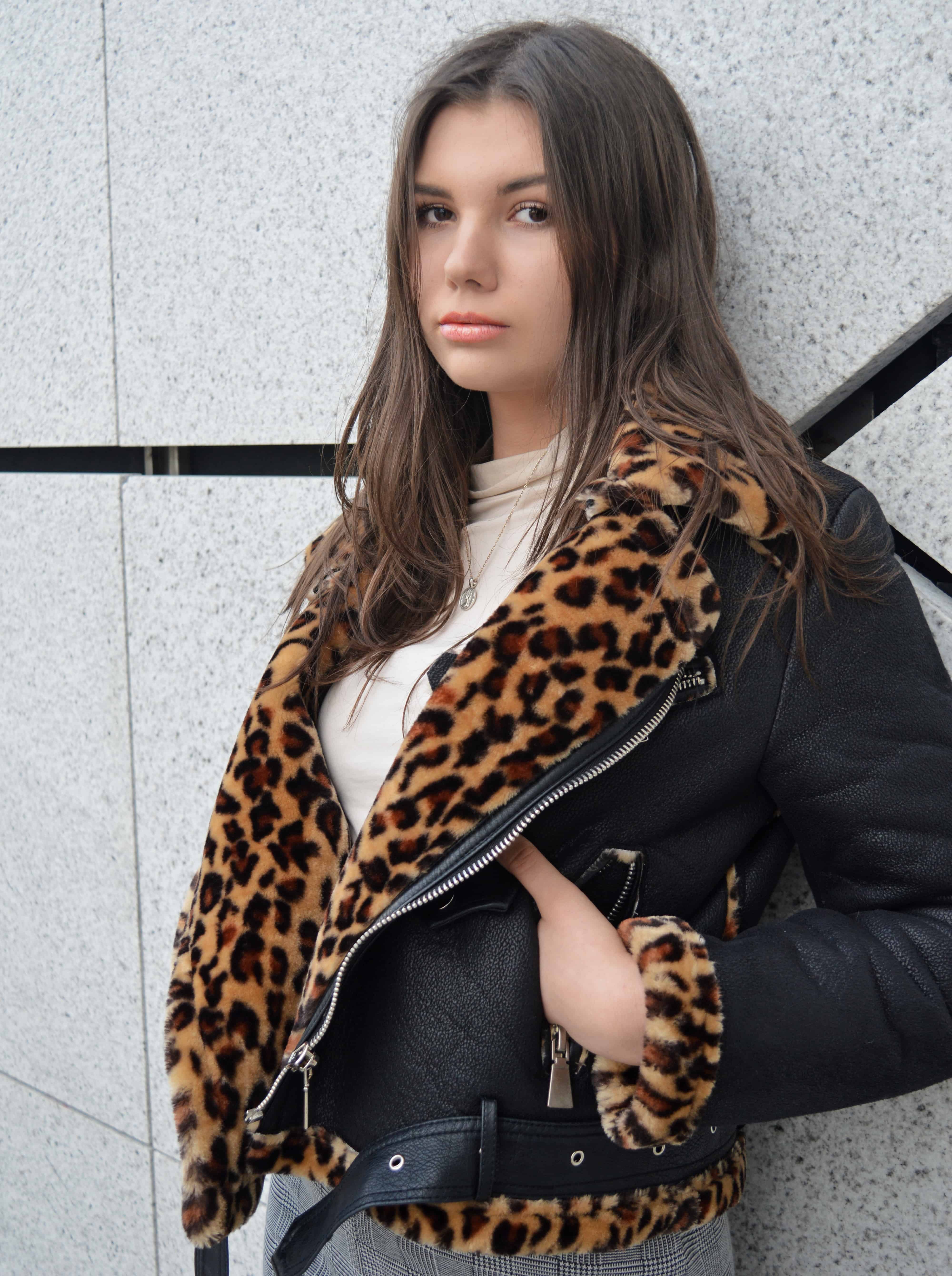 Axelle Models On Stage